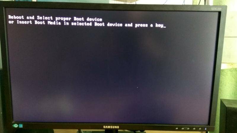 Почему нет картинки на мониторе при запуске компьютера