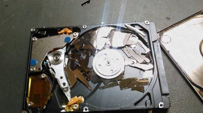 Почему щелкает жесткий диск