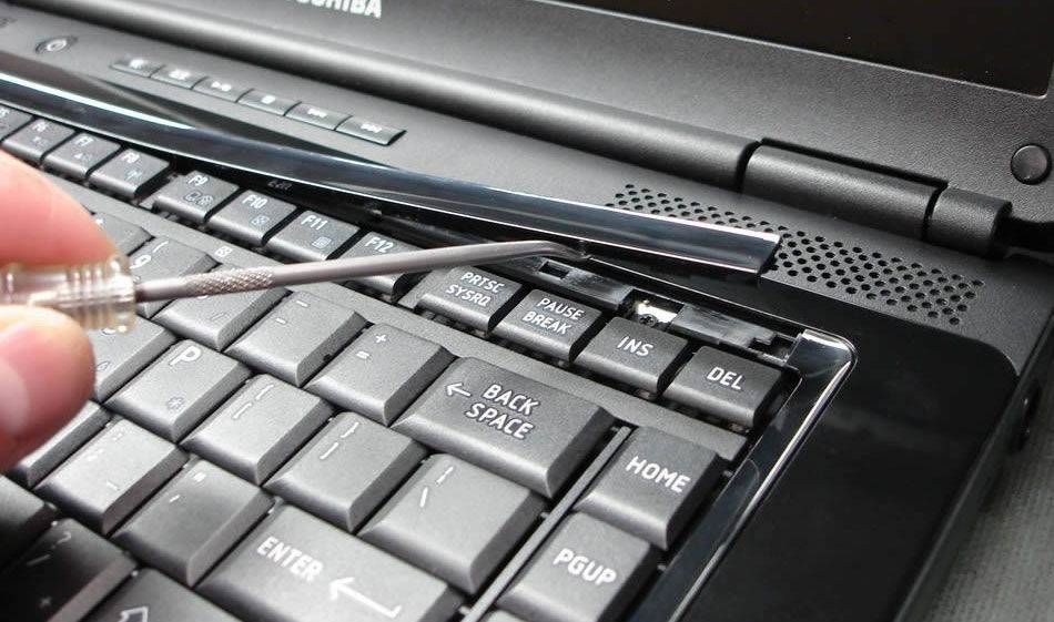 Что делать, если клавиатура вышла из-под контроля и самостоятельно нажимает клавиши