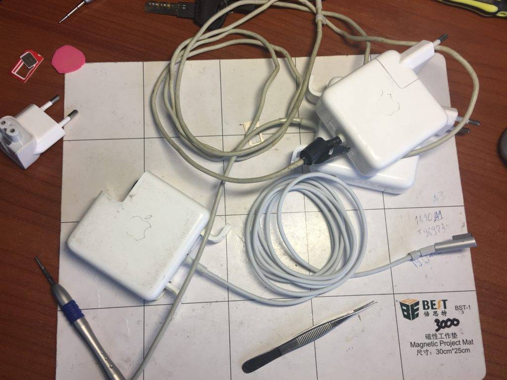 Что делать, если повредился кабель зарядки macbook