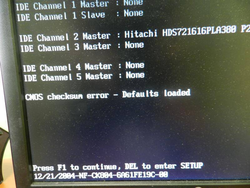 Ошибка «cmos checksum error - defaults loaded» при загрузке