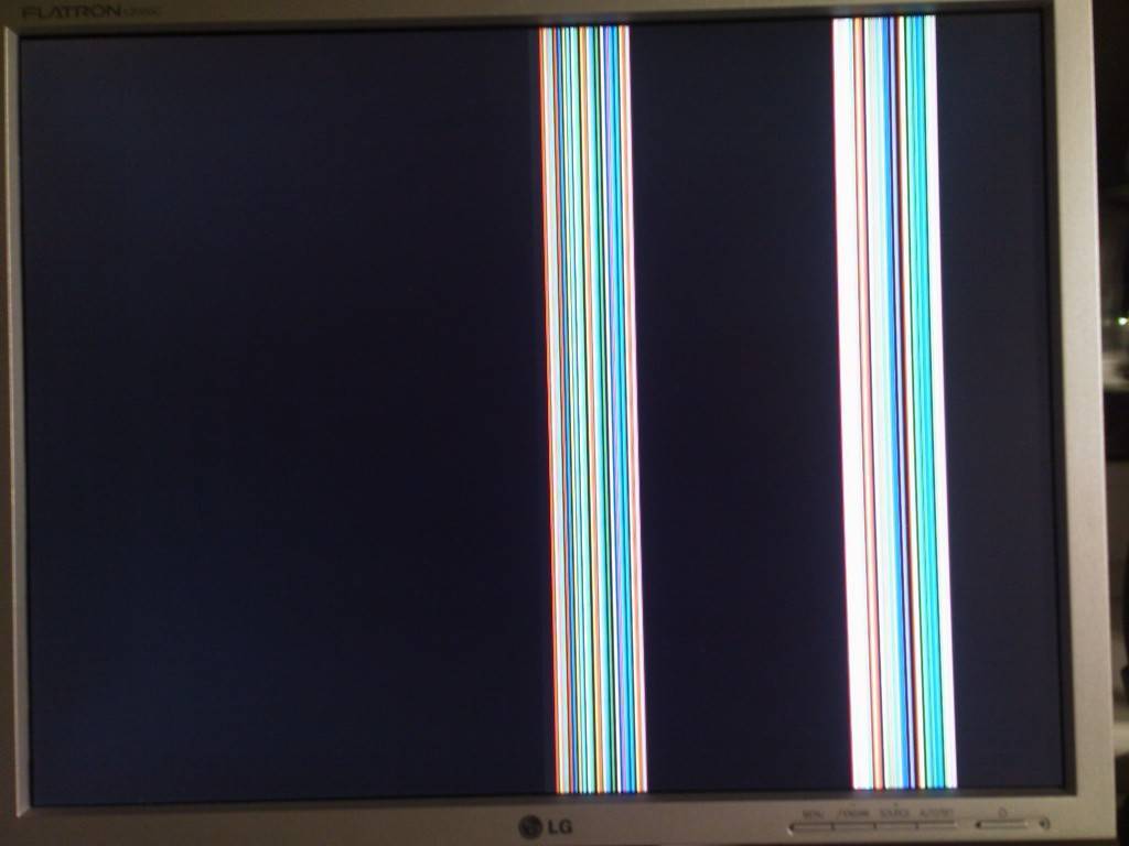 Почему на экране телевизора появились вертикальные или горизонтальные полосы