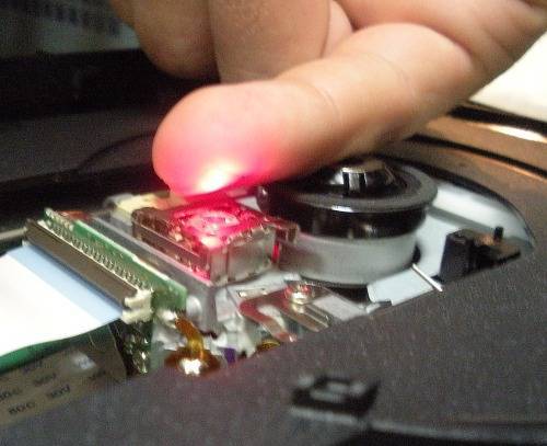 Делаем лазер из dvd привода своими руками в домашних условиях