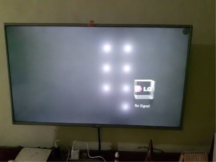 Темное пятно на экране жк телевизора - что делать